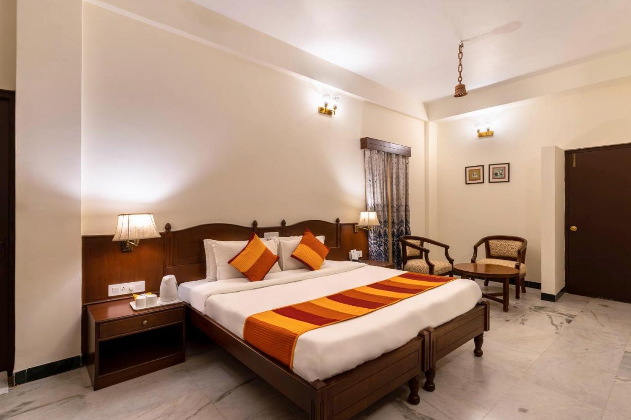 Sarovar - Lake Facing Boutique Hotel On Lake Pichola Удайпур Экстерьер фото